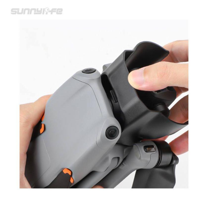 110156-sunnylife-lens-hood-voor-dji-air-3-2 Hebt u tijdens het vliegen met uw DJI Air 3 soms last van invallend of verblindend licht? Dan is de DJI Air 3 Lens Hood - Sunnylife een ideale oplossing.