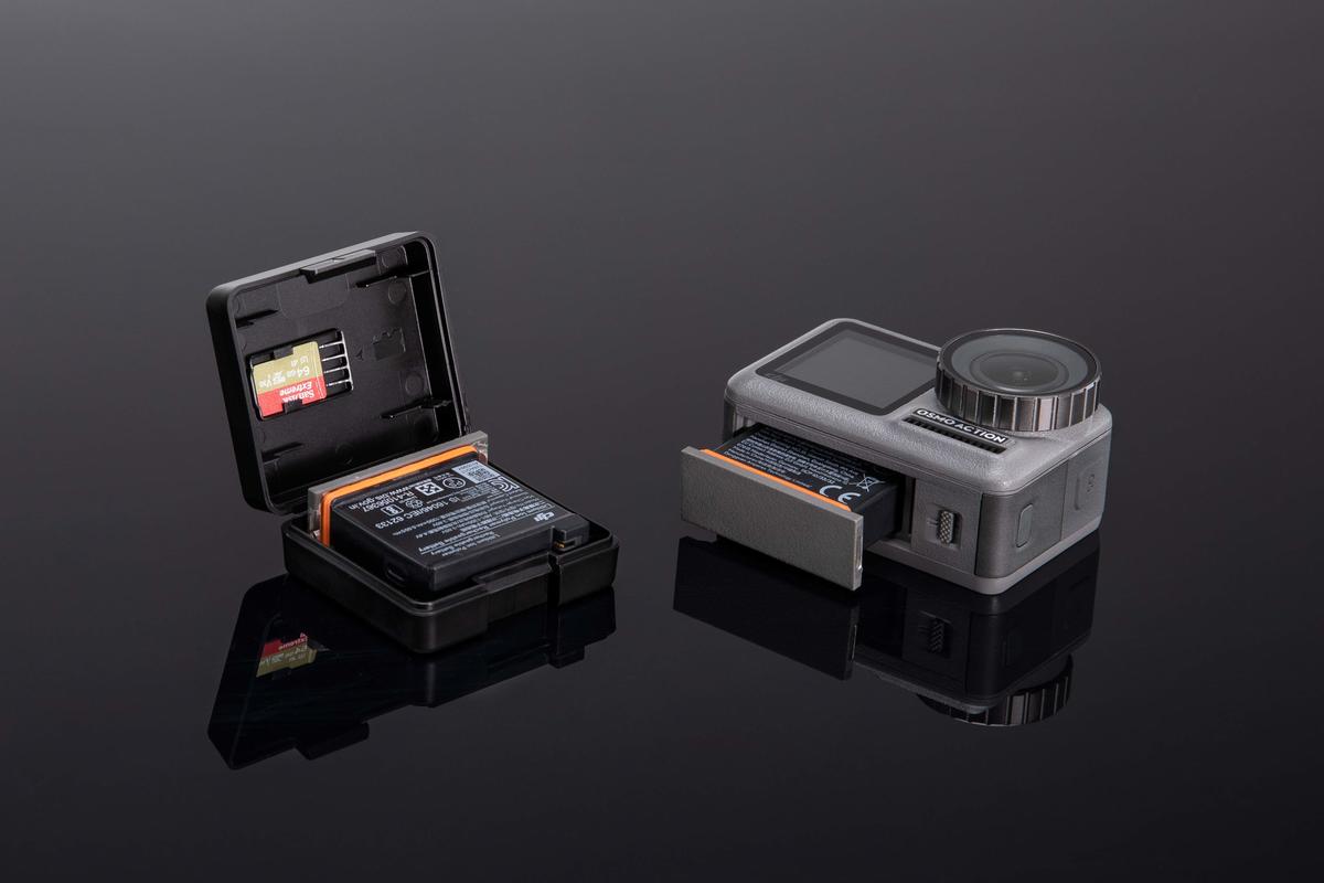 DJIOsmoActionBattery-06 DJI Osmo Action Battery