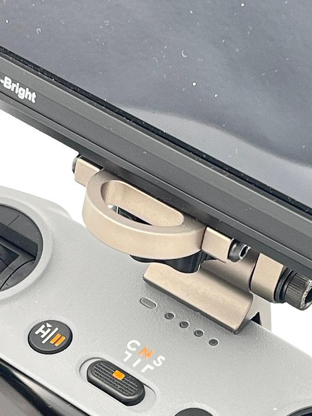 LifThor FREYA - Utility mount for RC and RC2 6 Lifthor RC2 - Utility mount for DJI RC2