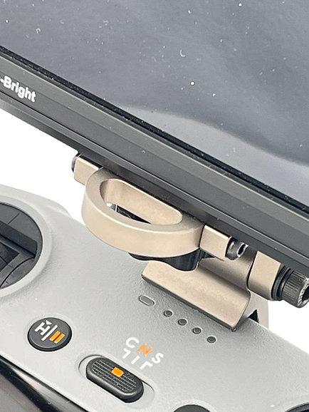 Lifthor RC2 – Utility mount for DJI RC2-5 Lifthor RC2 – Utility mount for DJI RC2