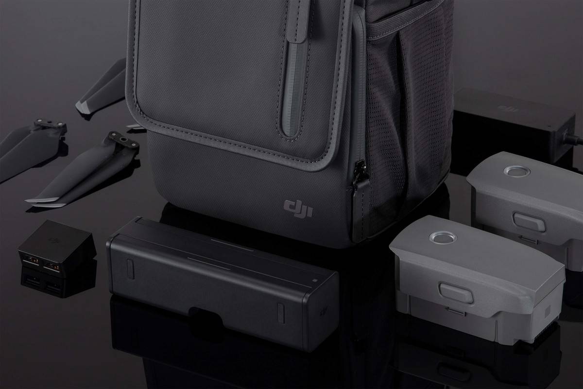 DJI Mavic 2 Fly More Kit - dronedepot.be