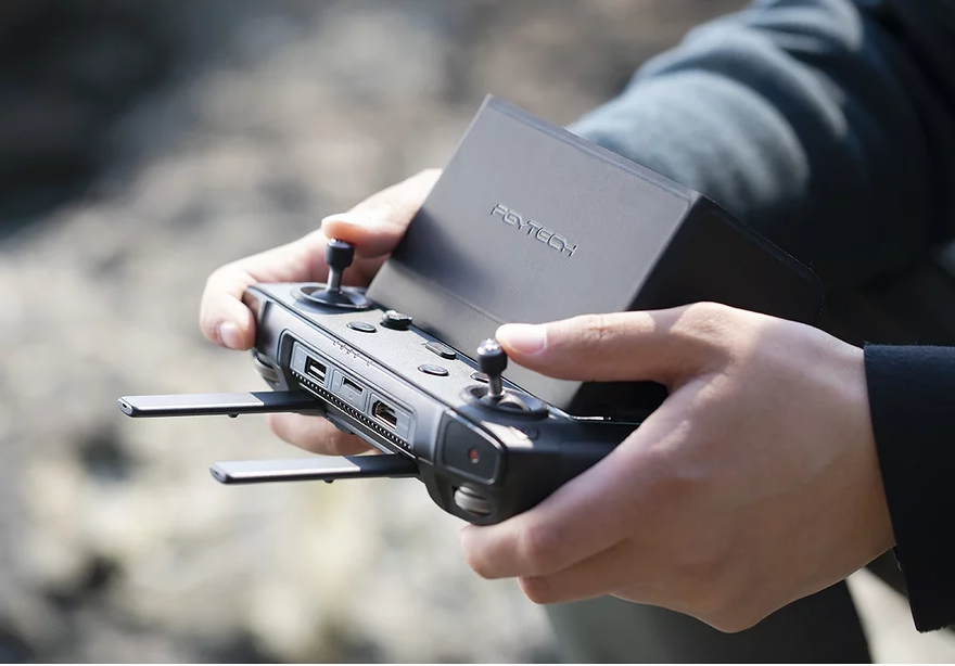 PGYTECH-Monitor-Hood-For-DJI-Smart-Controller-05 PGYTECH - Monitor Hood For DJI Smart Controller - www.dronedepot.be