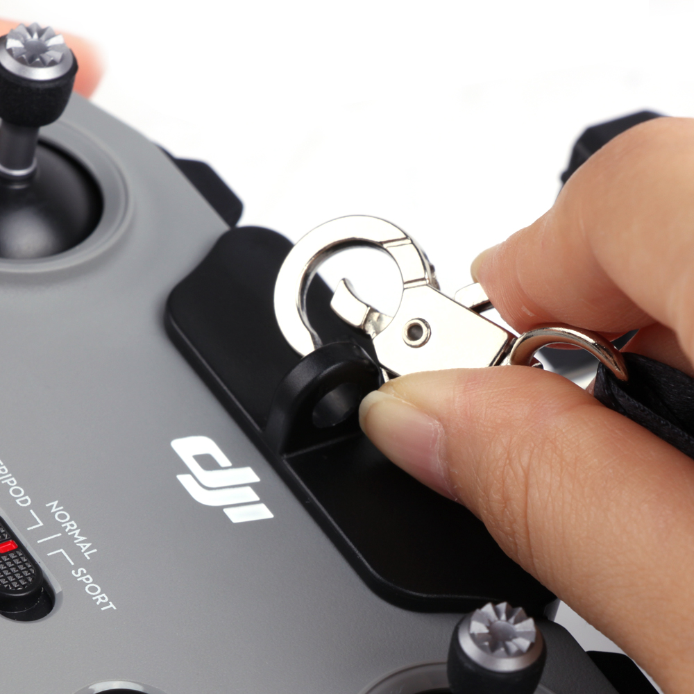 RC-N1 Bracket + strap 5 RC-N1 Bracket + strap