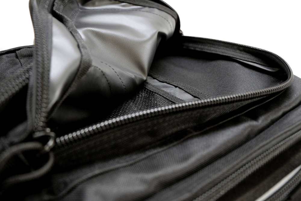 backpackL-black2 backpackL-black2