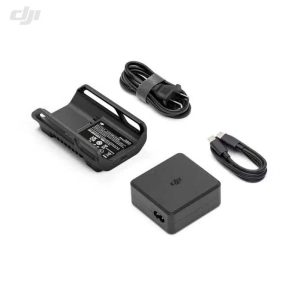 DJI Matrice 3D Series Charging Kit bij DroneDepot: Onmisbaar voor Efficiënt Batterijbeheer en Maximale Droneprestaties Bij DroneDepot presenteren wij met trots de DJI Matrice 3D Series Charging Kit, de ultieme oplossing voor efficiënt batterijbeheer van jouw DJI Matrice 3D drone. Deze laadkit is ontworpen om te voldoen aan de behoeften van professionals die vertrouwen op de DJI Matrice 3D voor hun luchtfotografie, inspecties, en mapping. Snelle en Veilige Oplaadtijden De DJI Matrice 3D Series Charging Kit biedt snelle oplaadtijden met de mogelijkheid om meerdere batterijen tegelijk op te laden. Dit bespaart tijd en minimaliseert de downtime tussen vluchten, zodat je optimaal gebruik kunt maken van je drone. De kit is ontworpen met geavanceerde technologie die zorgt voor een veilige laadervaring, waarbij oververhitting en andere risico’s worden geminimaliseerd. Verleng de Levensduur van je Batterijen Met de DJI Matrice 3D Series Charging Kit investeer je in de levensduur van je batterijen. Door regelmatig gebruik van deze laadkit, blijven je batterijen in topconditie, wat bijdraagt aan de betrouwbaarheid en prestaties van je drone. Dit is cruciaal voor lange projecten waarbij je voortdurend afhankelijk bent van volledig opgeladen batterijen. Duurzaam en Betrouwbaar Ontwerp De laadkit is gebouwd voor duurzamheid en betrouwbaarheid, met een robuust ontwerp dat bestand is tegen dagelijks gebruik. Het biedt een solide oplossing voor de uitdagingen van professioneel dronegebruik, en zorgt ervoor dat je altijd klaar bent voor de volgende vlucht. Optimaliseer je Drone-ervaring met DroneDepot Bij DroneDepot bieden wij deskundige ondersteuning bij de aanschaf en installatie van de DJI Matrice 3D Series Charging Kit. Neem vandaag nog contact met ons op om je laadkit te bestellen en ontdek hoe deze kit jouw drone-werkzaamheden kan optimaliseren!