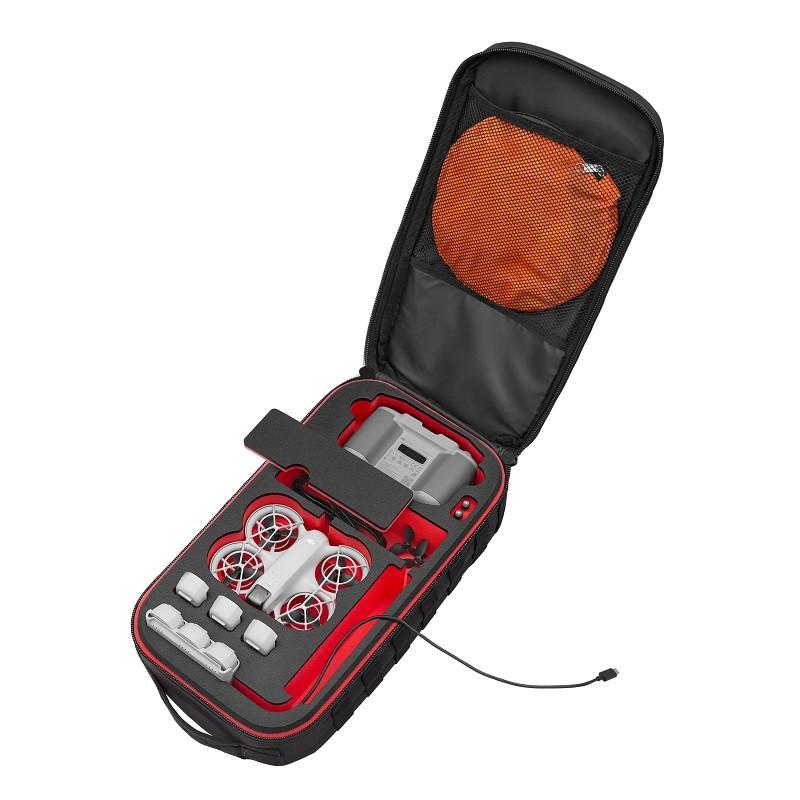 tomcase-neo-rucksack-ready-to-charge Rugzak voor DJI Neo - 1