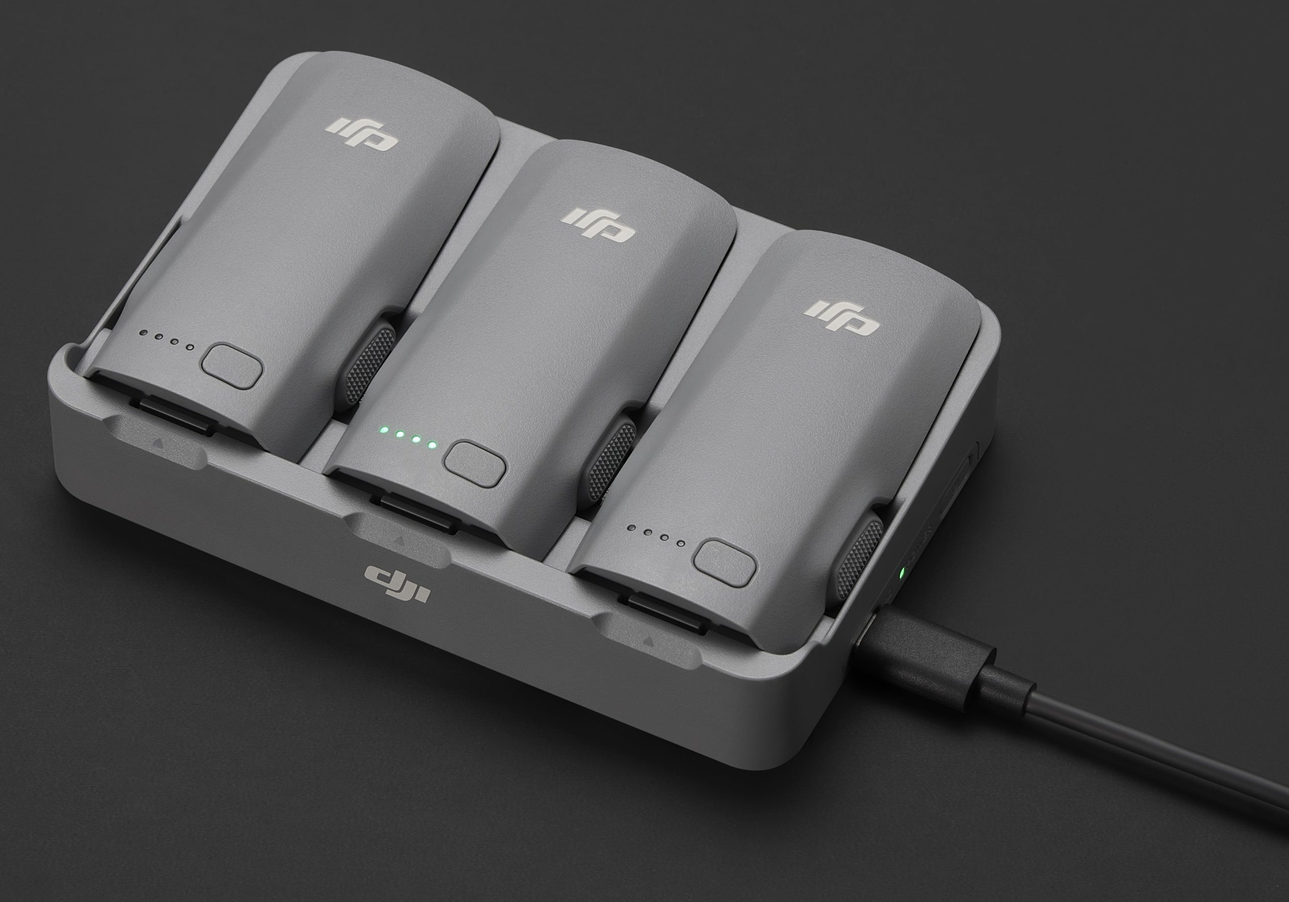 DJI Neo 2 Two-Way Charging Hub DJI Neo 2 Two-Way Charging Hub